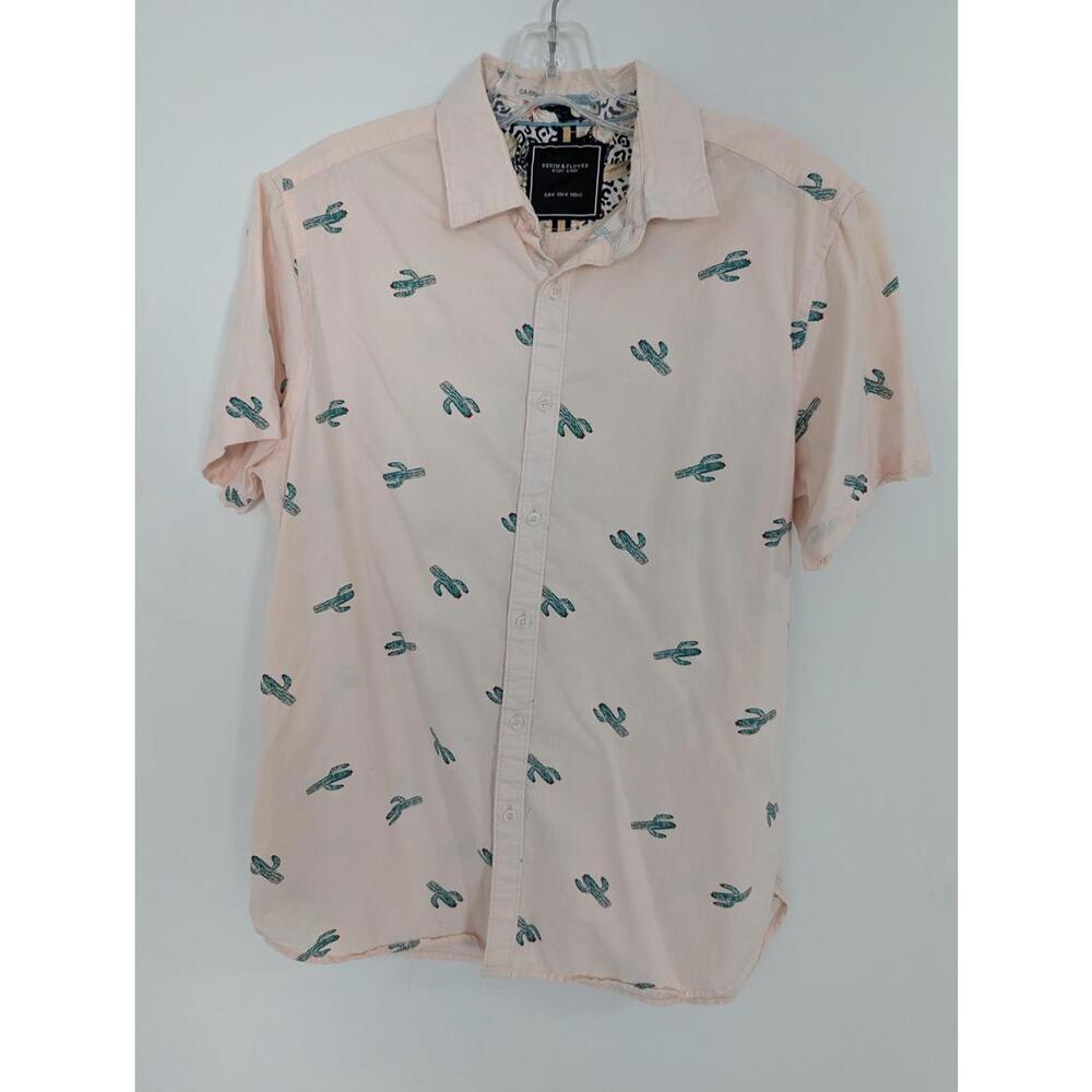 Denim & Flower Men's Button Down Shirt Size Medium 100% Cotton Cactus Print